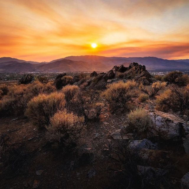 Carson City, where the desert meets the mountains and your outdoor opportunities are endless.🏔🏜

📸: @robertcolephotography 

#visitcarsoncity #desert #mountains #beautifuldestinations #travel #travelinspo #optoutside